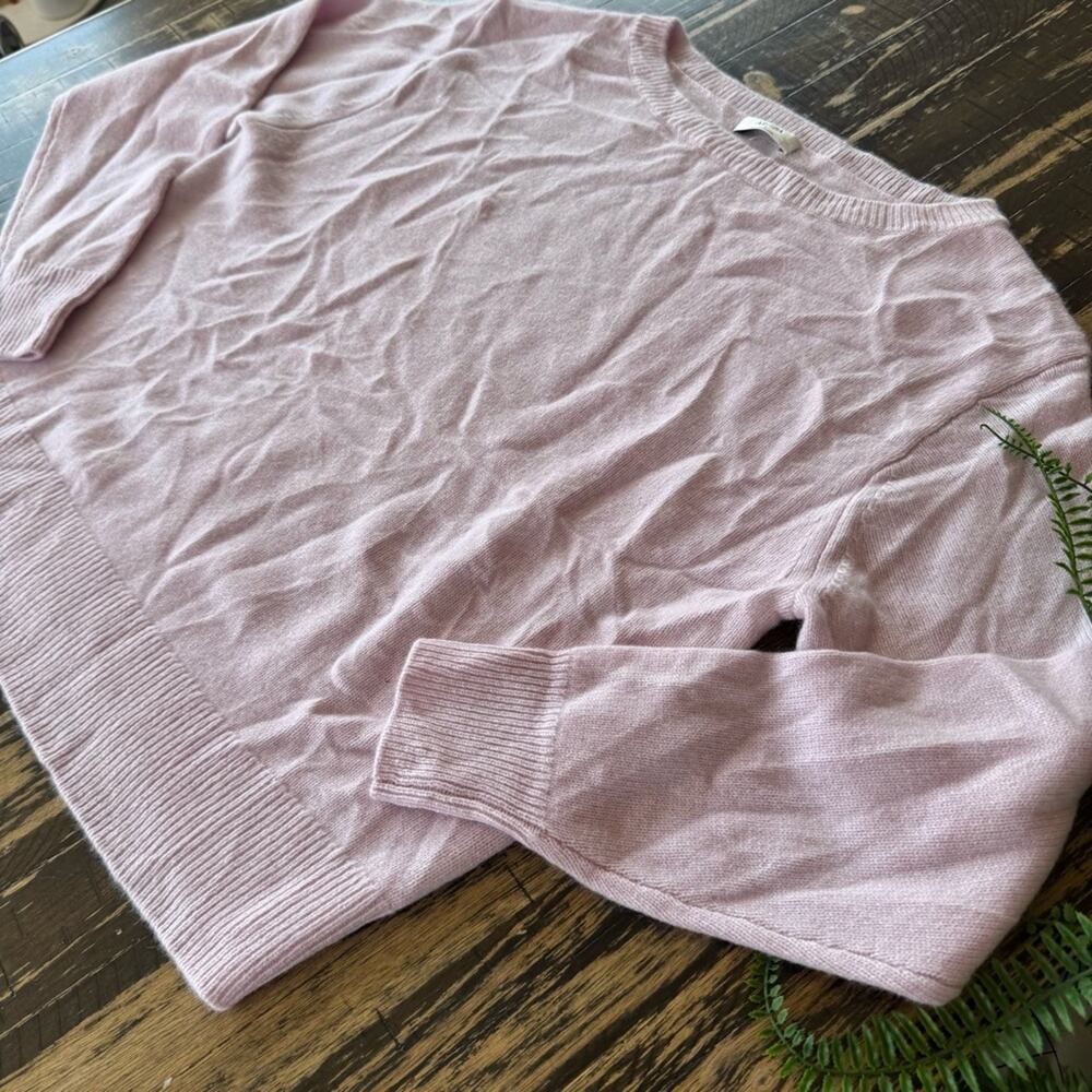 Aritzia - Light Blush Pink 100% Cashmere Sweater – Size Medium - Picture 7 of 17